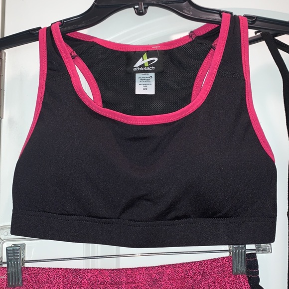 NIKE DRI FIT SIZE SMALL BRAND NEW SUPER CUTE THREE PIECE MATCHING OUTFIT - Picture 3 of 16